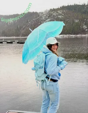 Chloe Cole / American activist / ChloeCole / callumandcole / chooocole nude photo #0064