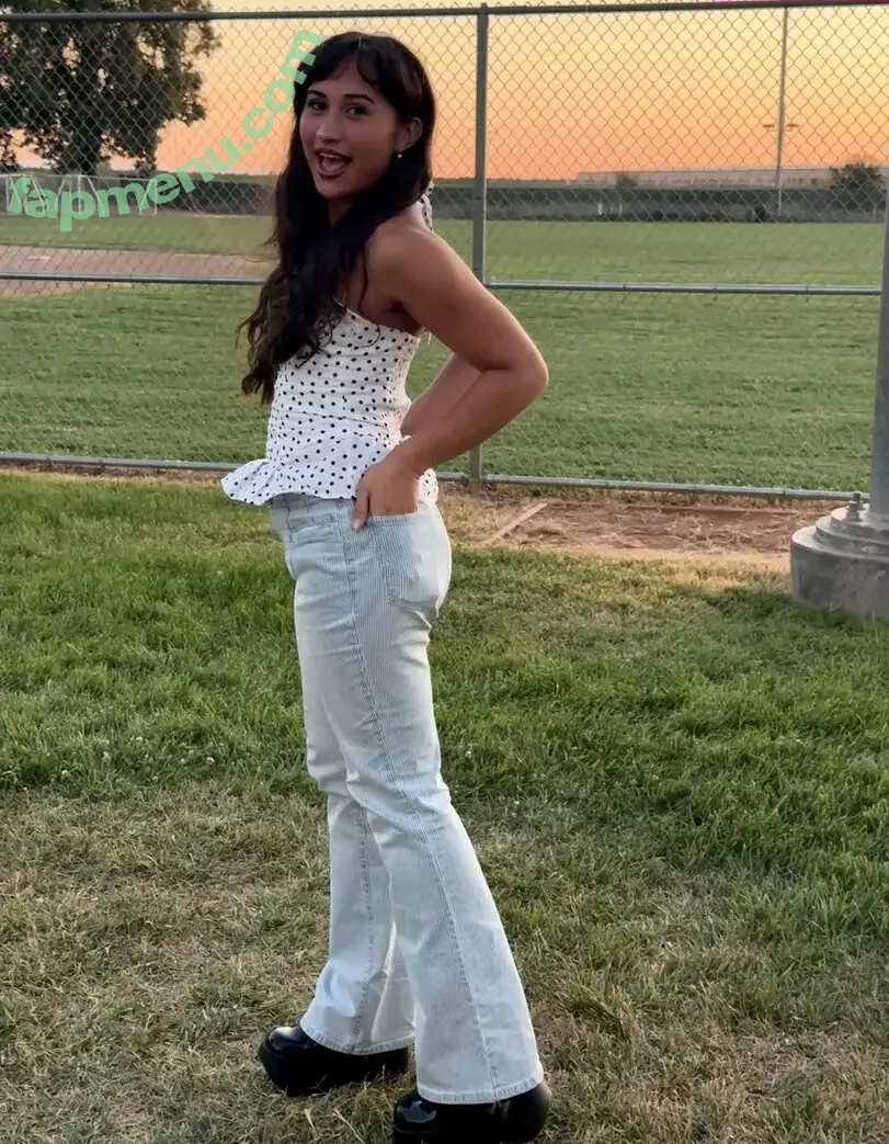 Chloe Cole nude photo #0057 (American activist / ChloeCole / callumandcole / chooocole)