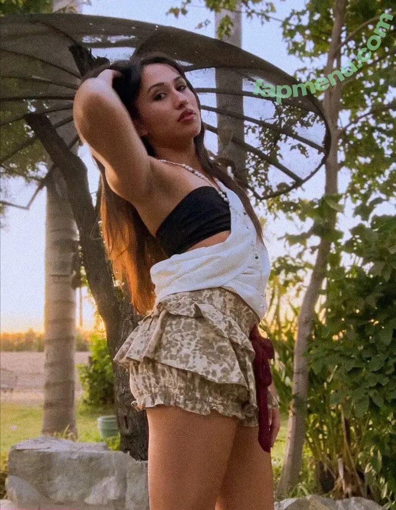 Chloe Cole nude photo #0061 (American activist / ChloeCole / callumandcole / chooocole)