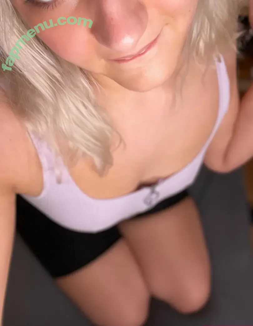 chloe.daily nude photo #0018 (chloe.daily)