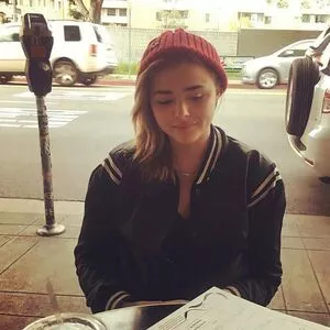 Chloe Grace Moretz / ChloeGMoretz nude photo #0290