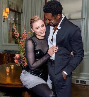 Chloe Grace Moretz / ChloeGMoretz nude photo #0317