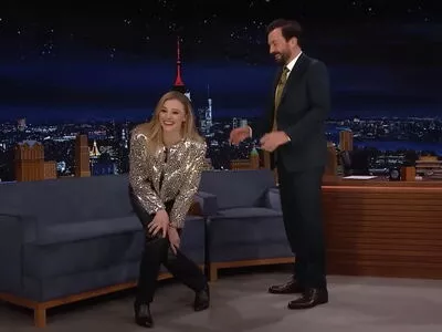 Chloe Grace Moretz / ChloeGMoretz nude photo #0332