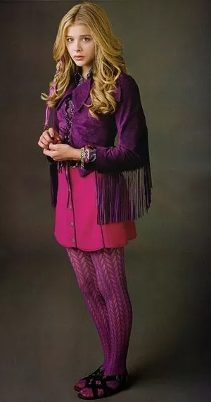 Chloe Grace Moretz / ChloeGMoretz nude photo #0447