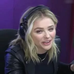 Chloe Grace Moretz / ChloeGMoretz nude photo #0602