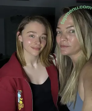 Chloe Grace Moretz / ChloeGMoretz nude photo #0941