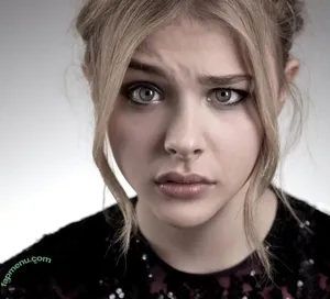Chloe Grace Moretz / ChloeGMoretz nude photo #0950