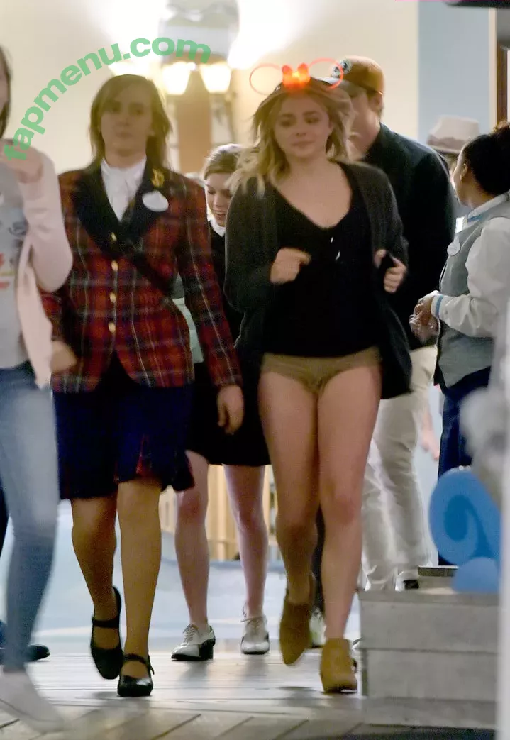 Chloe Grace Moretz nude photo #0023 (ChloeGMoretz)