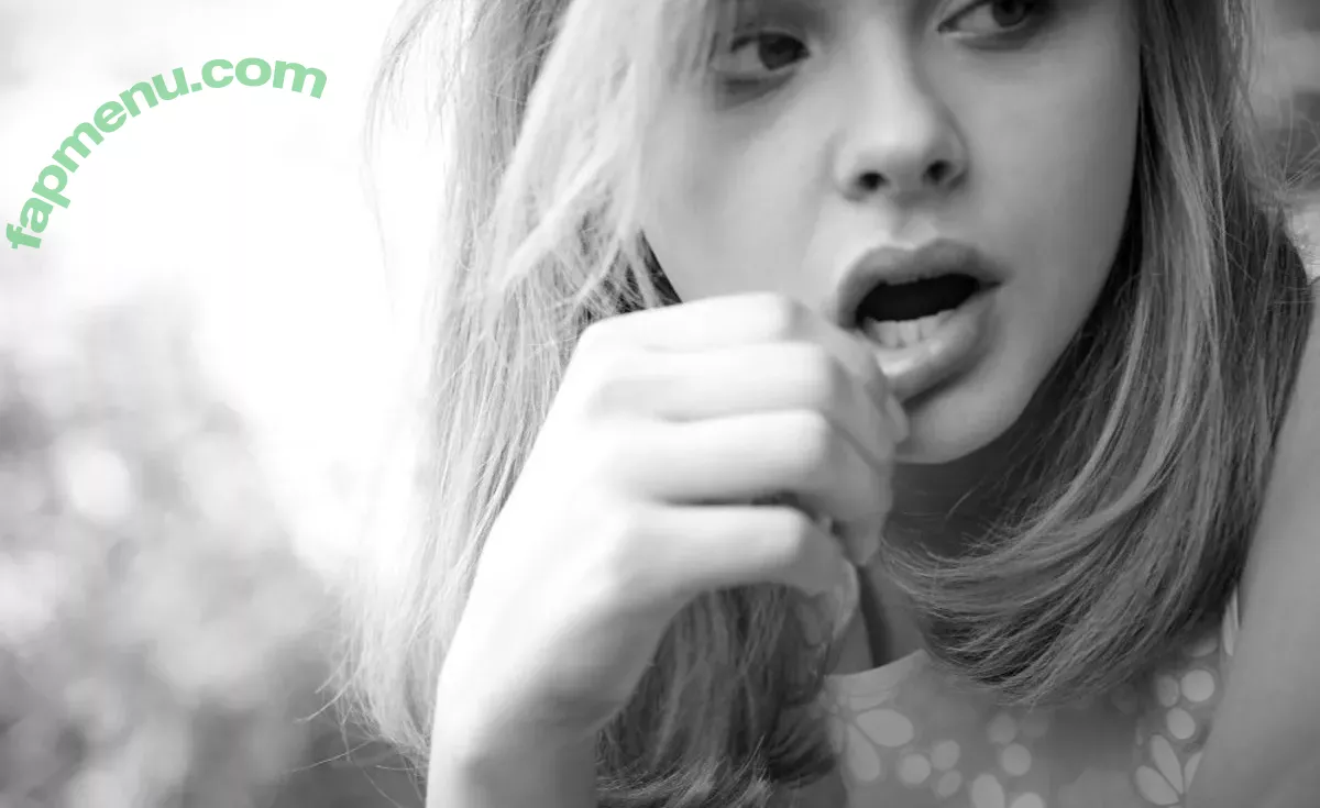 Chloe Grace Moretz nude photo #0030 (ChloeGMoretz)