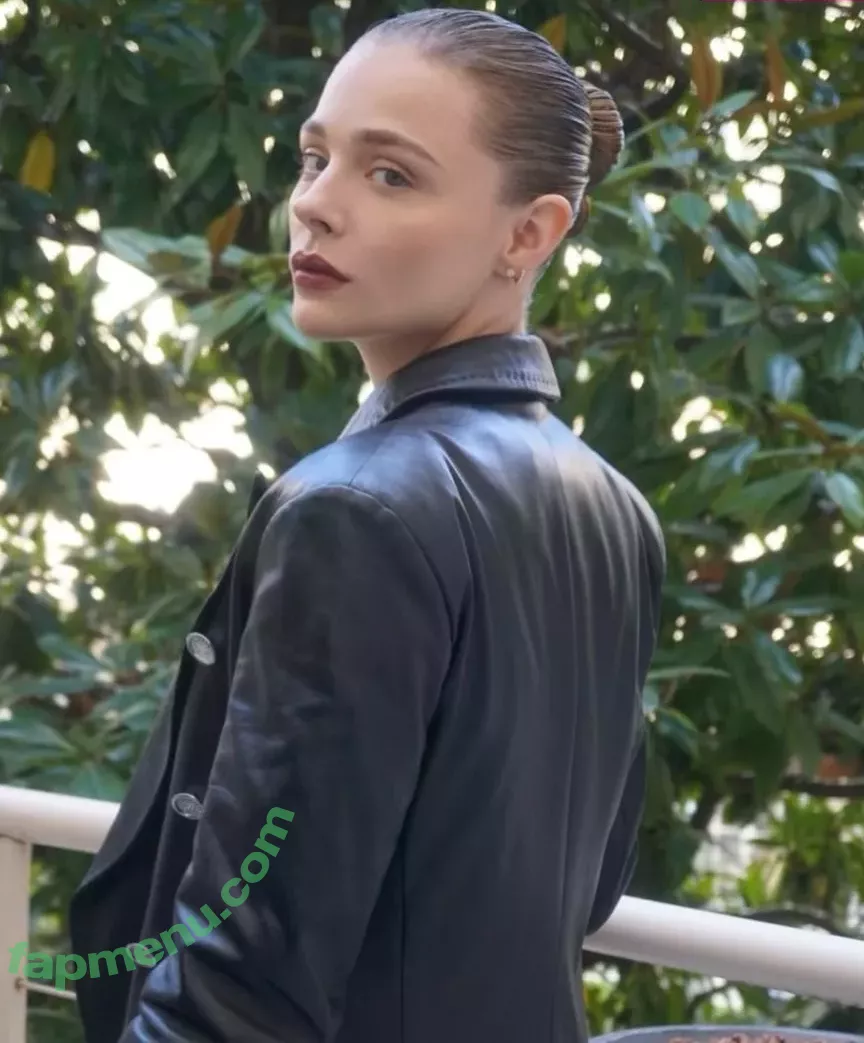 Chloe Grace Moretz nude photo #0033 (ChloeGMoretz)