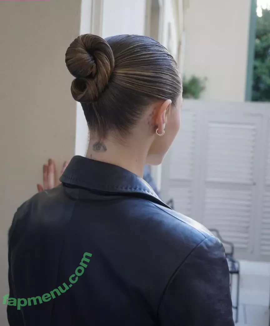 Chloe Grace Moretz nude photo #0034 (ChloeGMoretz)