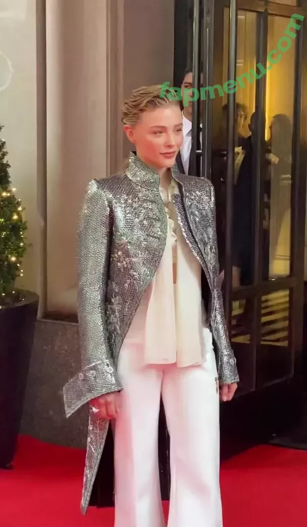 Chloe Grace Moretz nude photo #0037 (ChloeGMoretz)