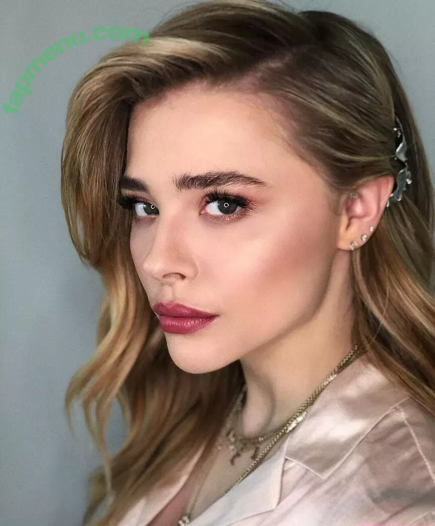 Chloe Grace Moretz nude photo #0058 (ChloeGMoretz)