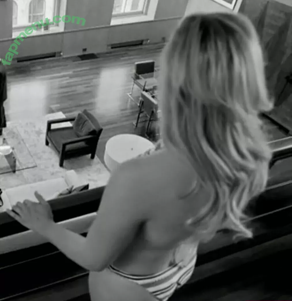 Chloe Grace Moretz nude photo #0130 (ChloeGMoretz)