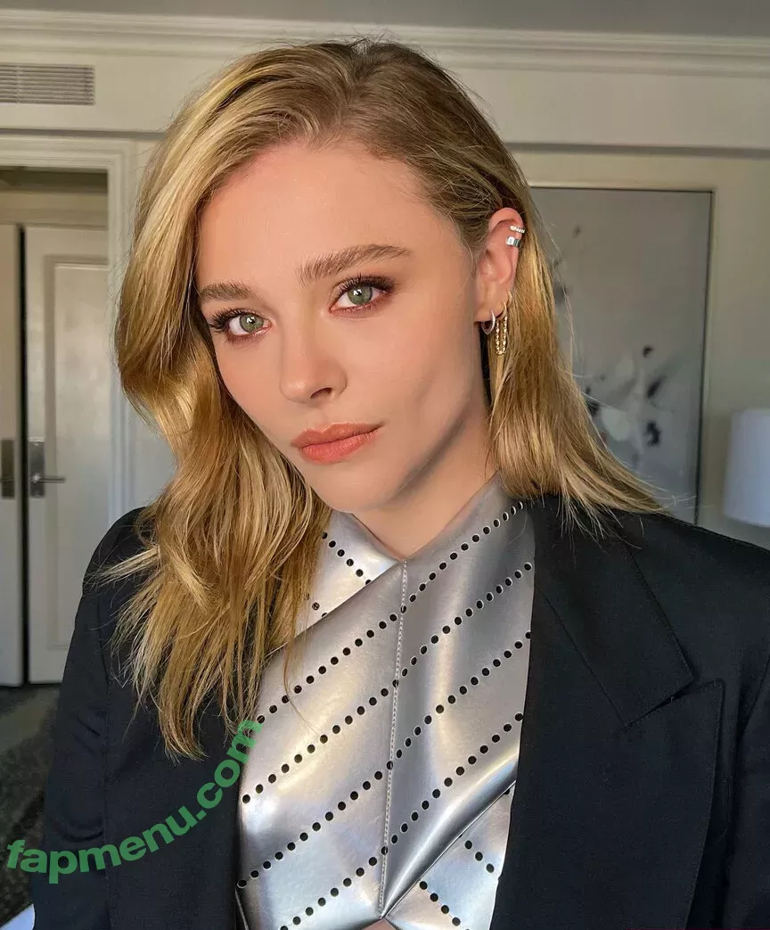 Chloe Grace Moretz nude photo #0298 (ChloeGMoretz)