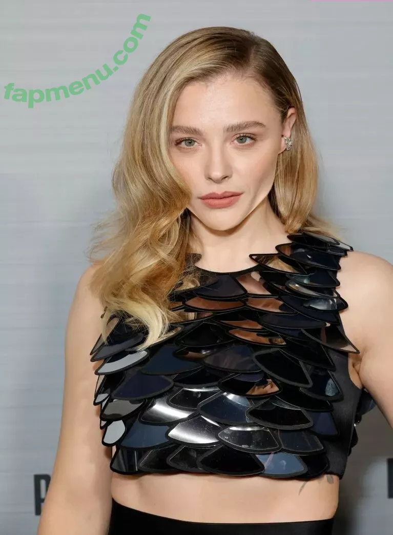 Chloe Grace Moretz nude photo #0302 (ChloeGMoretz)