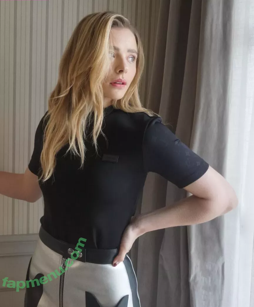 Chloe Grace Moretz nude photo #0334 (ChloeGMoretz)