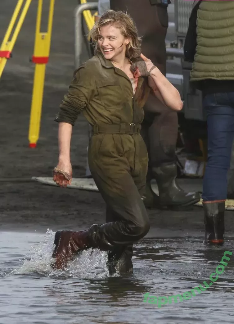 Chloe Grace Moretz nude photo #0404 (ChloeGMoretz)