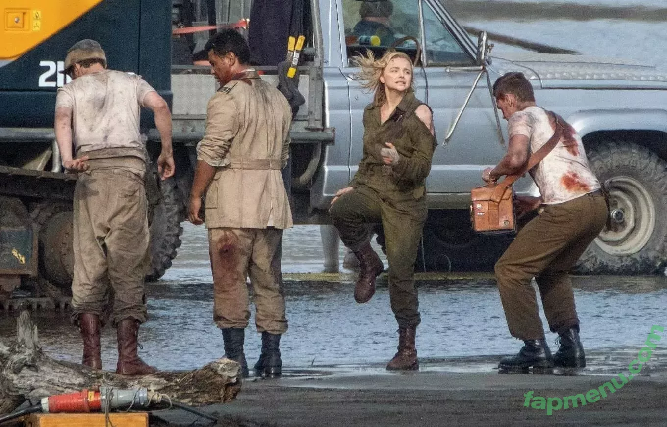 Chloe Grace Moretz nude photo #0406 (ChloeGMoretz)