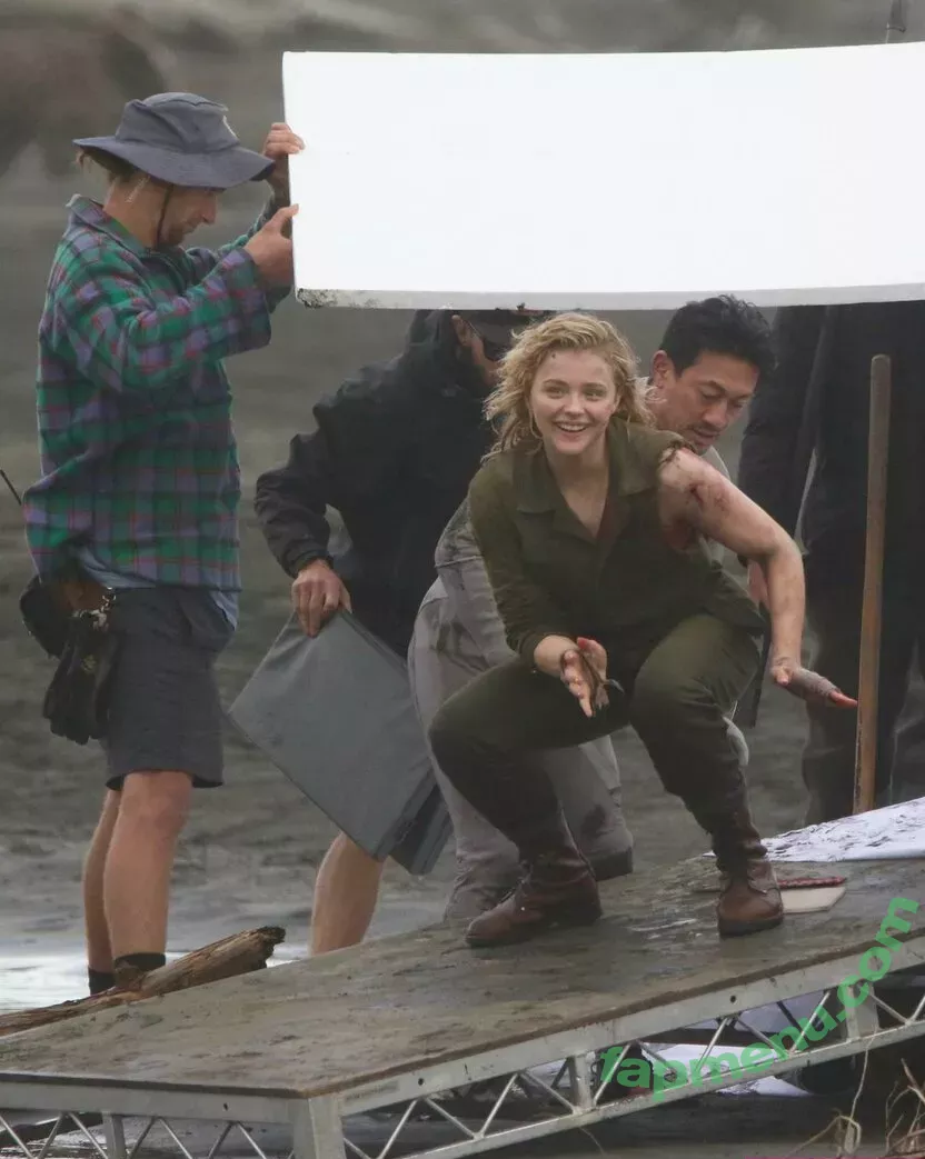 Chloe Grace Moretz nude photo #0409 (ChloeGMoretz)