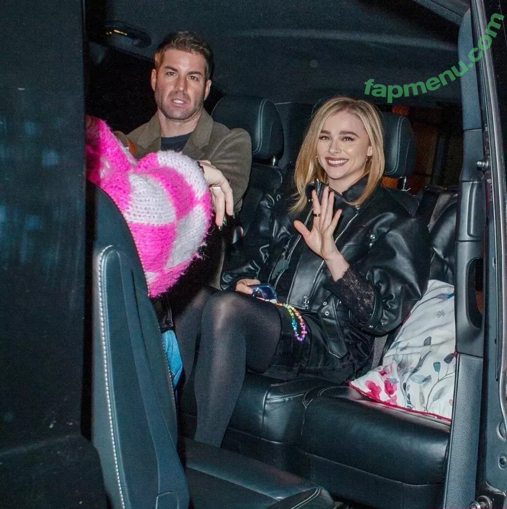 Chloe Grace Moretz nude photo #0450 (ChloeGMoretz)