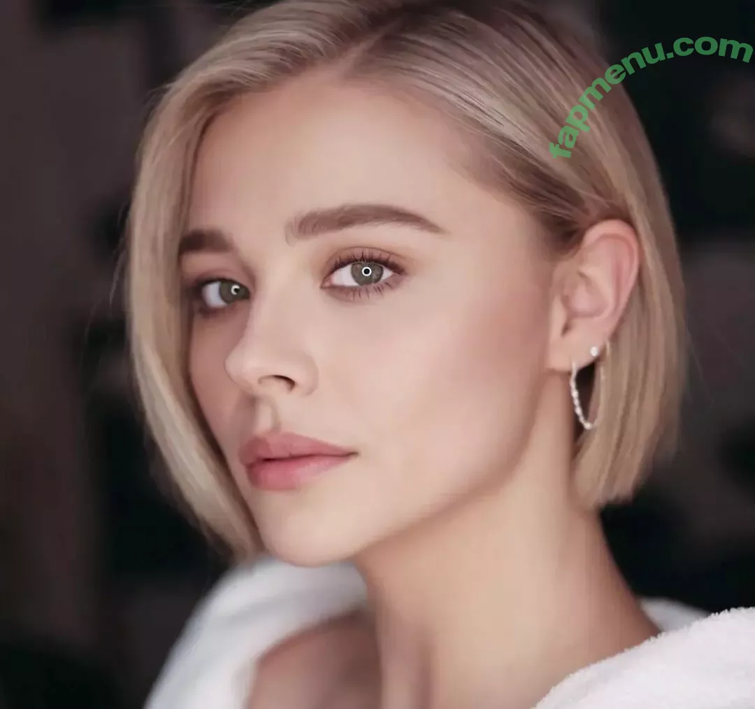 Chloe Grace Moretz nude photo #0479 (ChloeGMoretz)