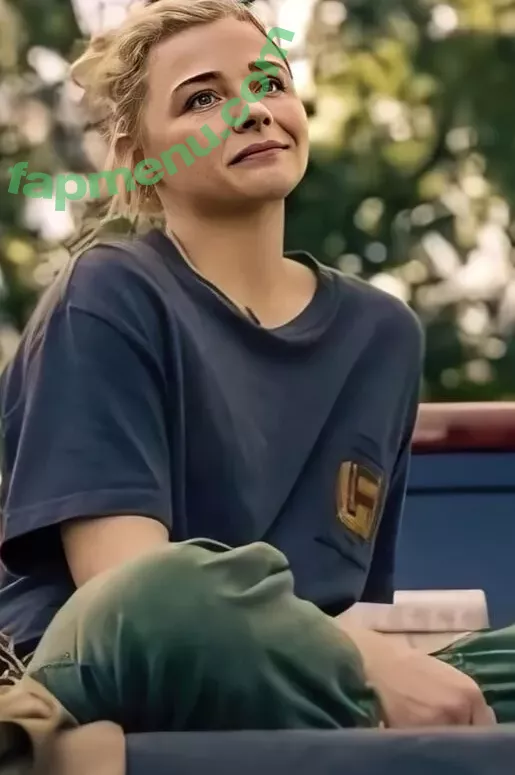 Chloe Grace Moretz nude photo #0562 (ChloeGMoretz)