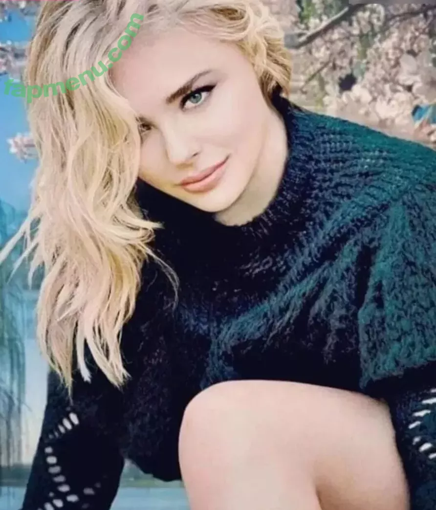 Chloe Grace Moretz nude photo #0566 (ChloeGMoretz)