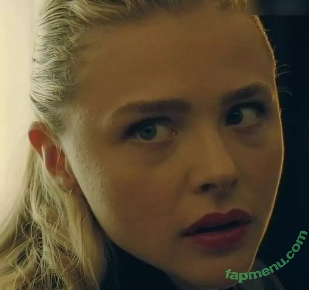 Chloe Grace Moretz nude photo #0590 (ChloeGMoretz)