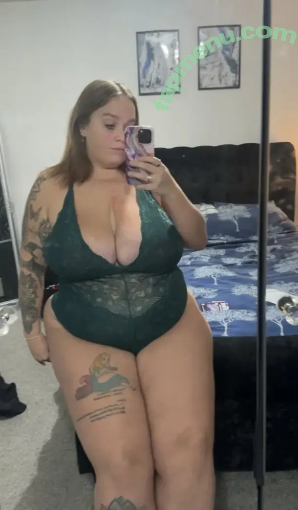 Chloe Hatton nude photo #0065 (Chloelouisehattonox)