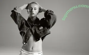 Chloe Kelly / chloekelly nude photo #0145