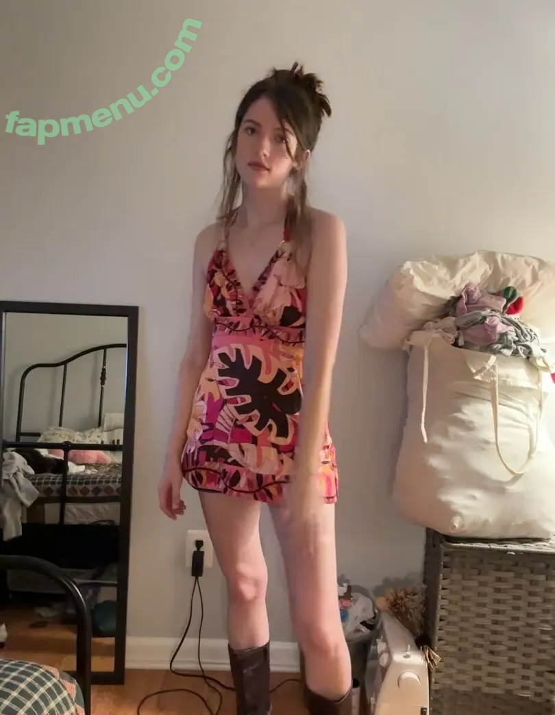 chloe.longname nude photo #0030 (chloepriv)