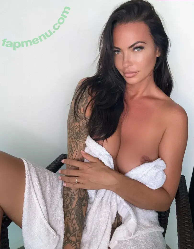 Chloe Lopezz nude photo #0009 (chloejadelopez / itschloelopezz / itsmechloelopez)
