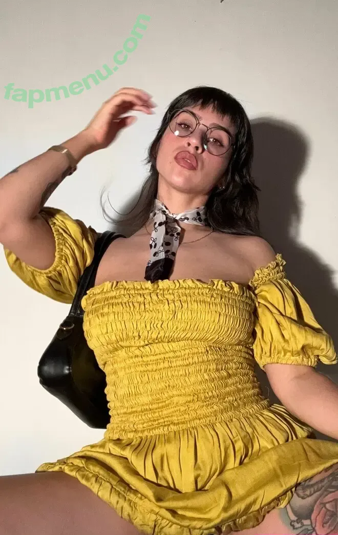 chloe.magma nude photo #0034 (chlomagno)