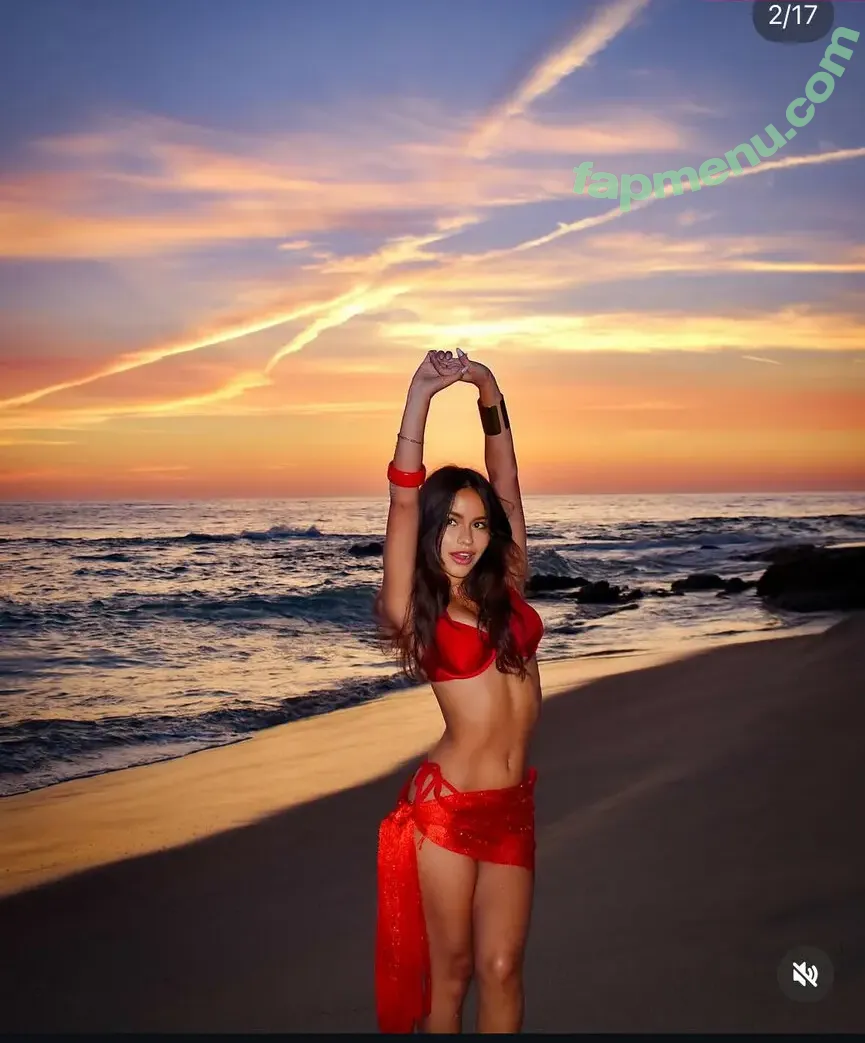 Chloe Marquez nude photo #0014 (iwantacinnamonroll)