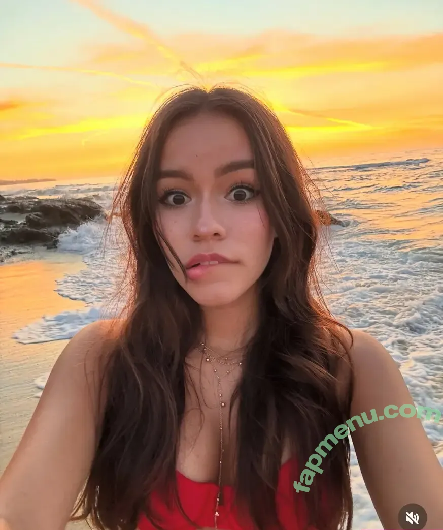 Chloe Marquez nude photo #0015 (iwantacinnamonroll)