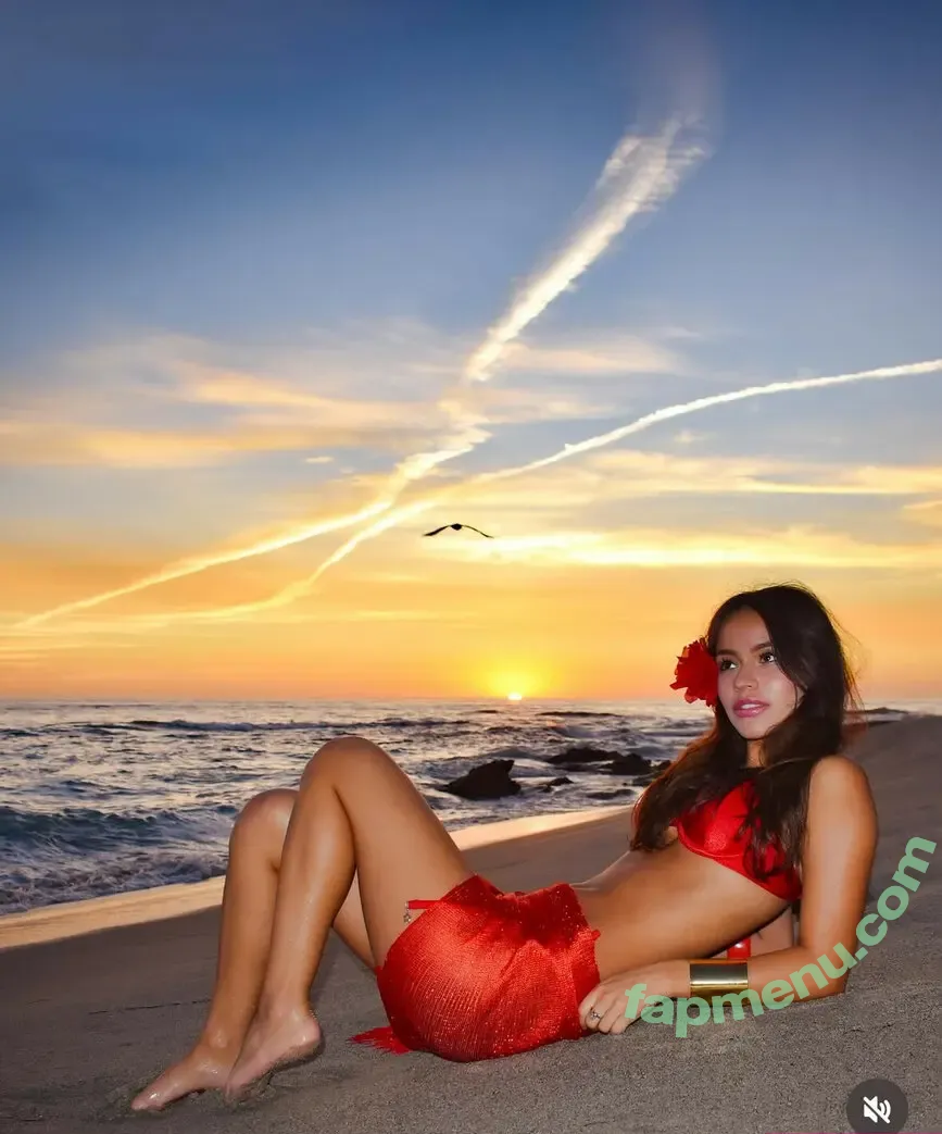 Chloe Marquez nude photo #0017 (iwantacinnamonroll)