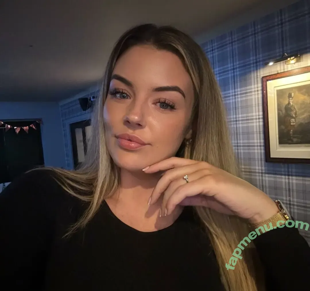 Chloe Mil nude photo #0001 (chloe.mil_ / spoilchlo)