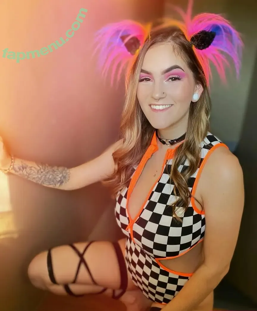 Chloe Moniz nude photo #0076 (ravemumma)