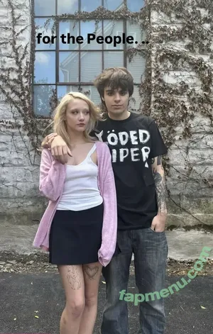 Chloe Moriondo / chloemoriondo nude photo #0085