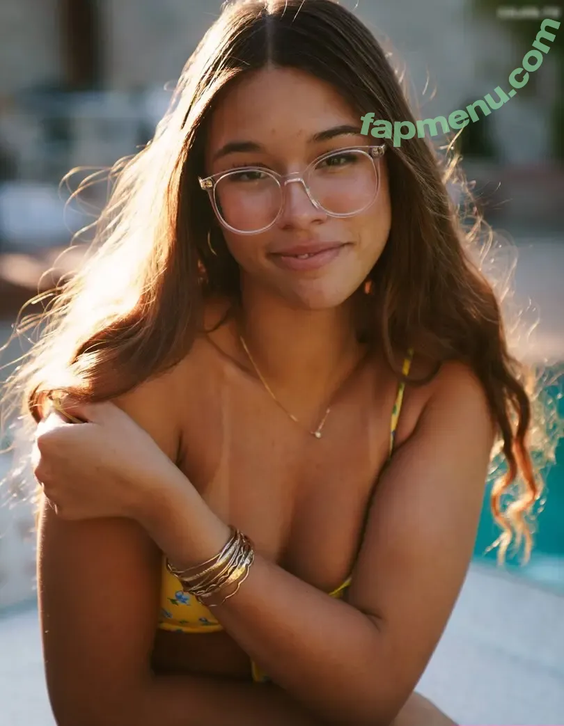 Chloe Parker nude photo #0012 (Chloe Parker)