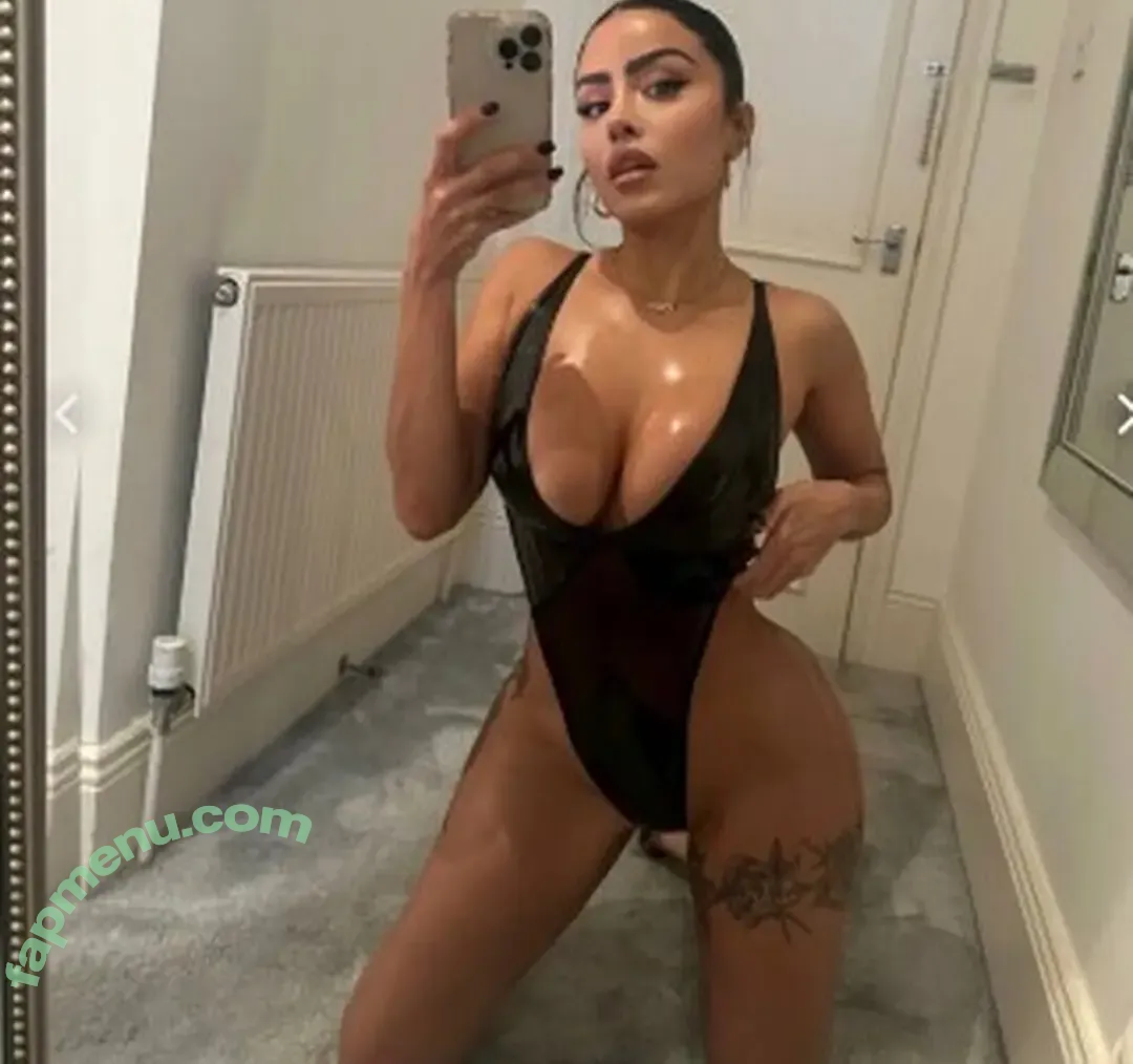 Chloe Saxon nude photo #0121 (chloesaxon)