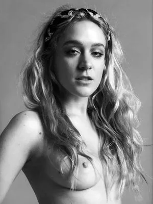 Chloe Sevigny / chloessevigny nude photo #0022