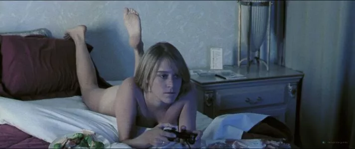 Chloe Sevigny / chloessevigny nude photo #0086