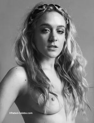 Chloe Sevigny / chloessevigny nude photo #0102