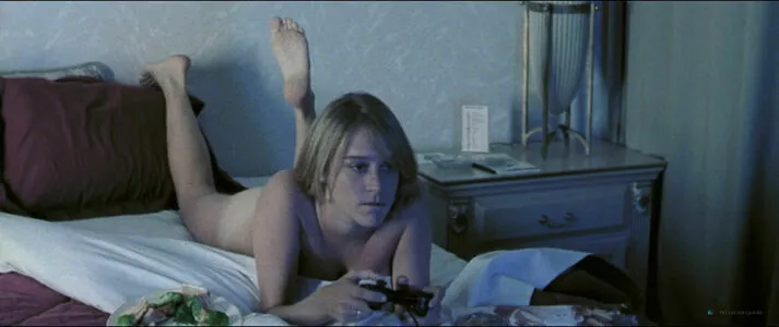 Chloe Sevigny / chloessevigny nude photo #0230