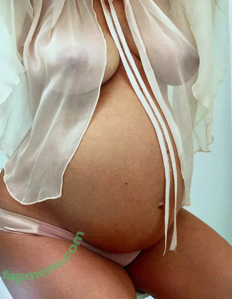 Chloe Sevigny nude photo #0001 (chloessevigny)