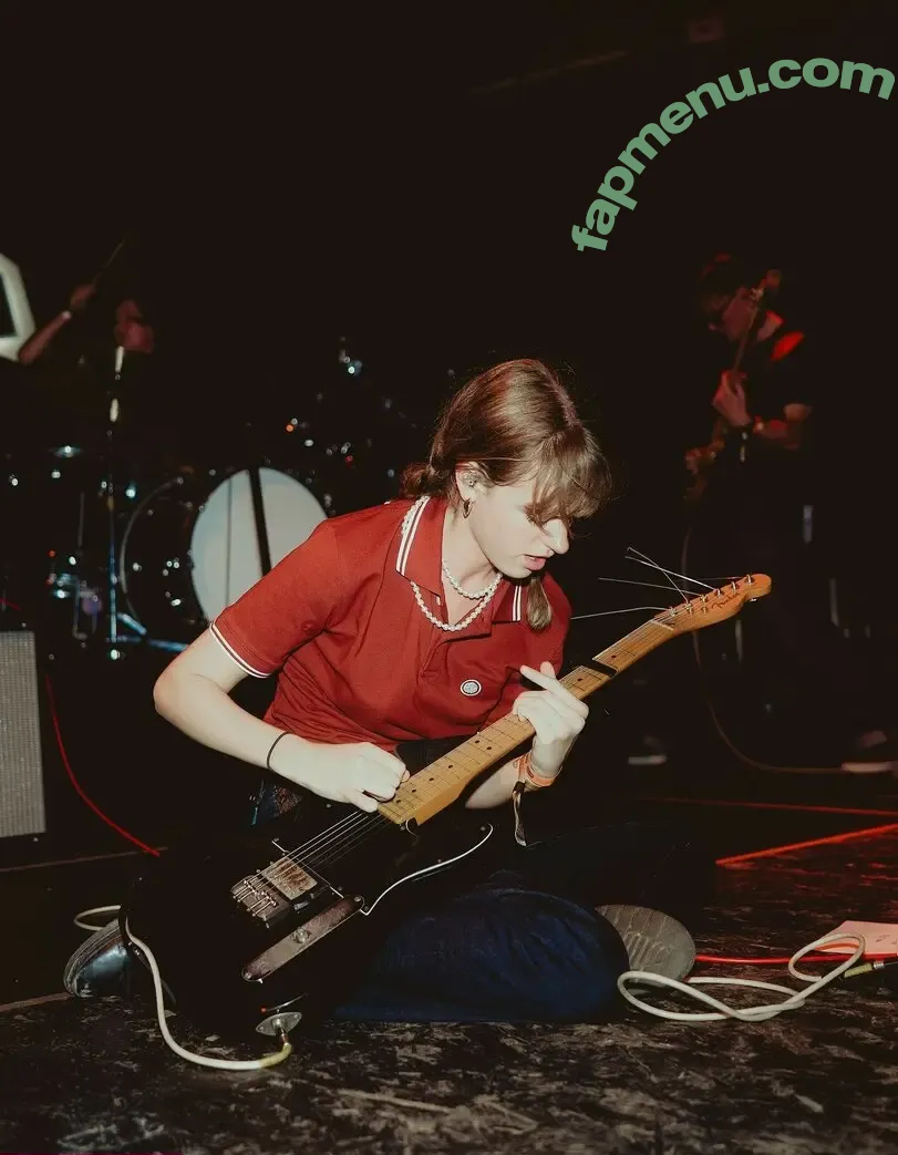 Chloe Slater nude photo #0060 (Indie Musician / chloeslater333)