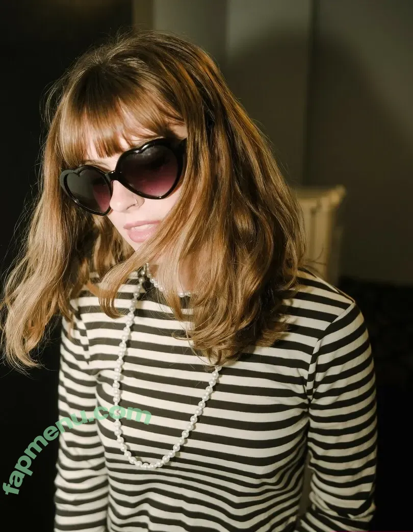 Chloe Slater nude photo #0064 (Indie Musician / chloeslater333)