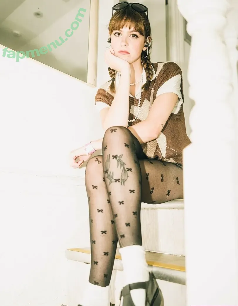 Chloe Slater nude photo #0070 (Indie Musician / chloeslater333)